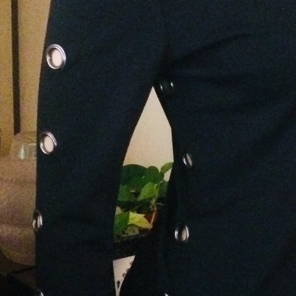 Sexy VIVIENNE TAM Top, Size 2, FREE SHIPPING - Picture 2 of 8